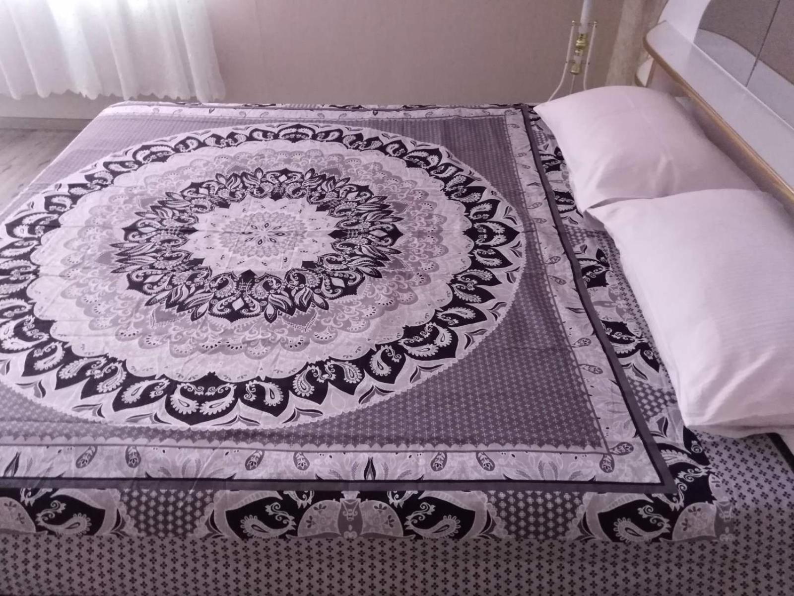 קרופיבניצקי Apartament On Komarova 29 Вулиця Комарова 29 מראה חיצוני תמונה