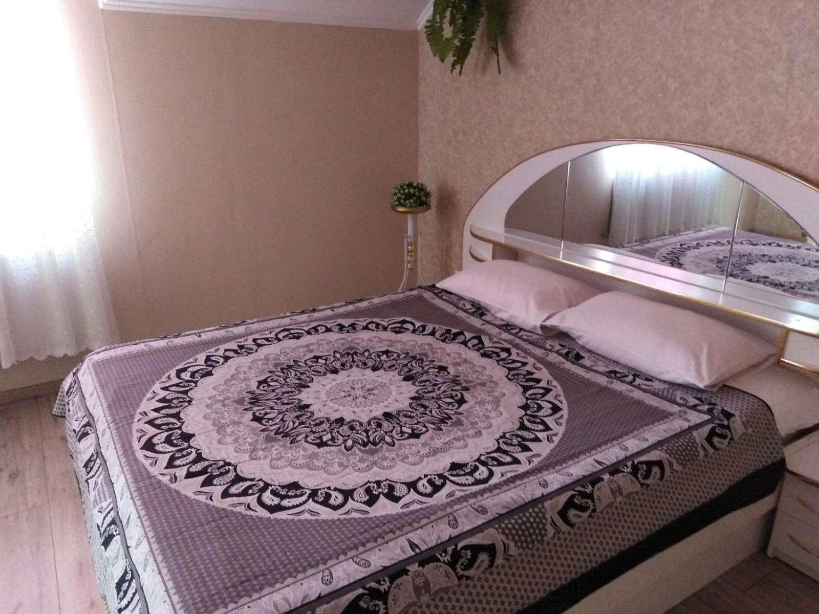 קרופיבניצקי Apartament On Komarova 29 Вулиця Комарова 29 מראה חיצוני תמונה