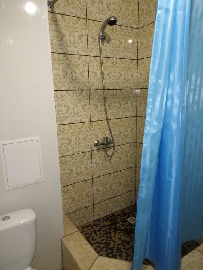 קרופיבניצקי Apartament On Komarova 29 Вулиця Комарова 29 מראה חיצוני תמונה